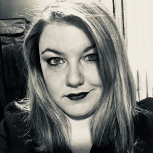 Meet your Posher, Deanna